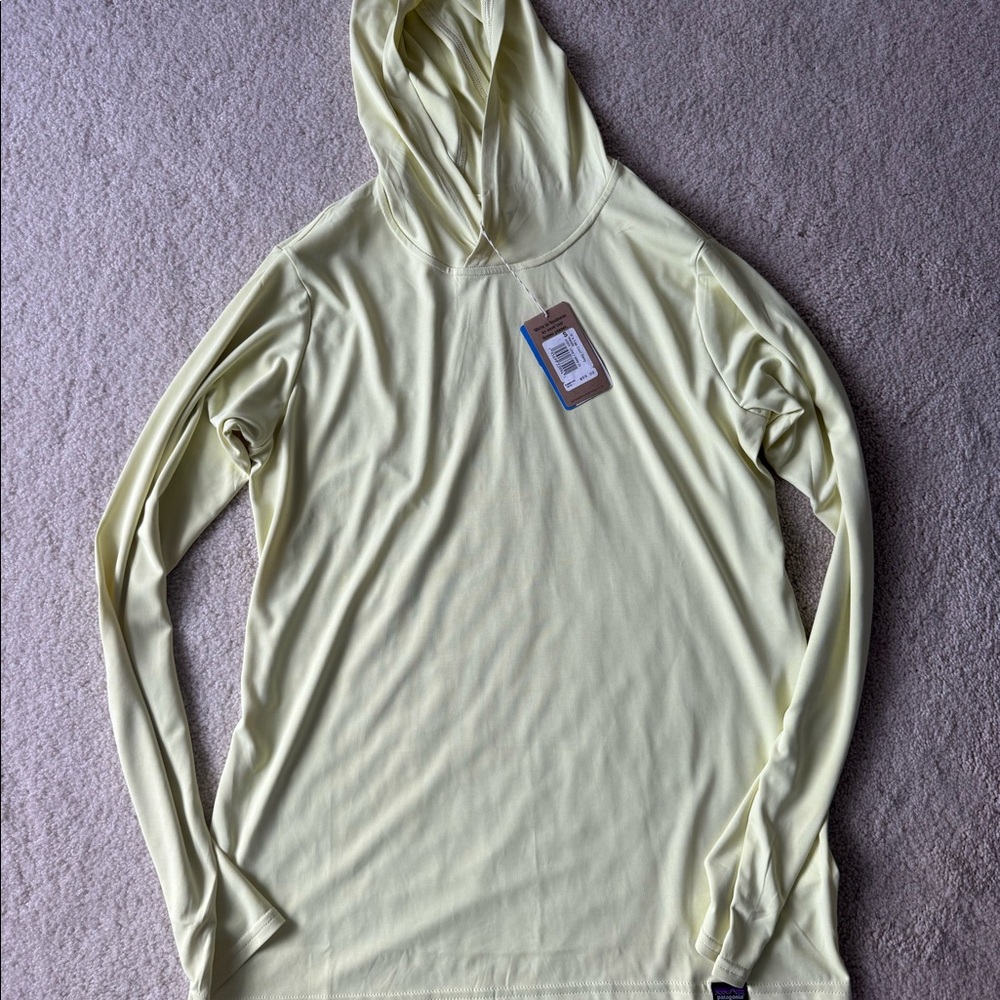 Women small Patagonia Cool Daily Hoodie